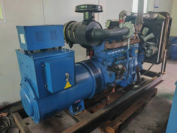 洋县100kW柴油发电机组使用多级机油有哪些优缺点？